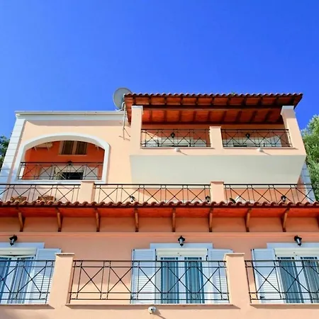 Krysmanti Villa