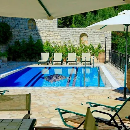 Villa Krysmanti